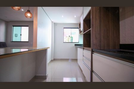 Casa para alugar com 70m², 1 quarto e 1 vaga