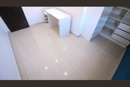 Casa para alugar com 70m², 1 quarto e 1 vaga