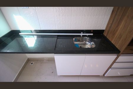 Casa para alugar com 70m², 1 quarto e 1 vaga