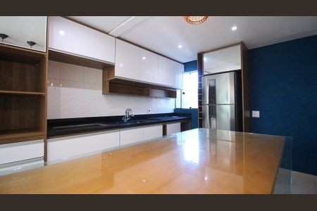 Casa para alugar com 70m², 1 quarto e 1 vaga