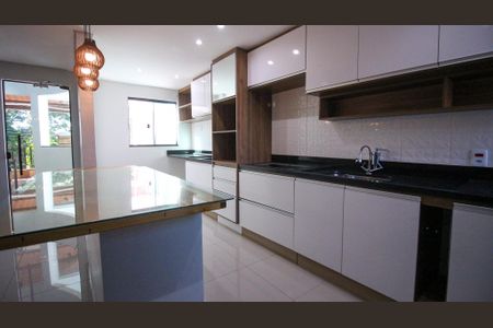 Casa para alugar com 70m², 1 quarto e 1 vaga