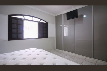 Casa para alugar com 2 quartos, 120m² em Cidade Satelite Santa Barbara, São Paulo