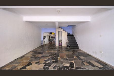 Casa para alugar com 120m², 2 quartos e 1 vaga
