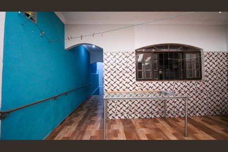 Casa para alugar com 120m², 2 quartos e 1 vaga