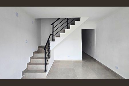 Sala de casa à venda com 3 quartos, 150m² em Jardim Santa Mena, Guarulhos