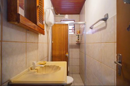 Casa para alugar com 77m², 2 quartos e 1 vagaBanheiro