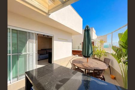 Apartamento à venda com 196m², 3 quartos e 2 vagas