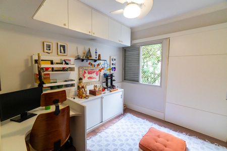 Apartamento à venda com 72m², 2 quartos e 2 vagas Apartamento à venda com 72m², 2 quartos e 2 vagasQuarto