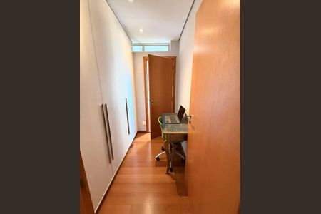 Apartamento para alugar com 133m², 3 quartos e 2 vagas