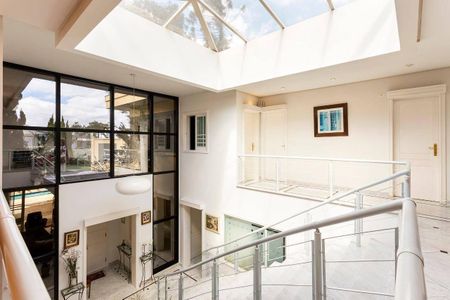Casa à venda com 935m², 6 quartos e 8 vagas