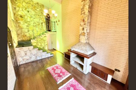 Sala de casa à venda com 2 quartos, 125m² em Jardim Sonia, São Paulo