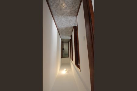 Apartamento para alugar com 147m², 4 quartos e 2 vagasCorredor