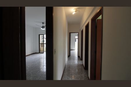 Apartamento para alugar com 147m², 4 quartos e 2 vagasCorredor