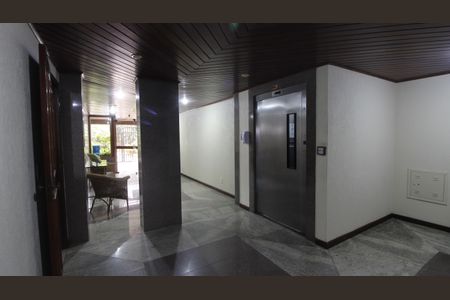 Apartamento para alugar com 147m², 4 quartos e 2 vagasÁrea comum