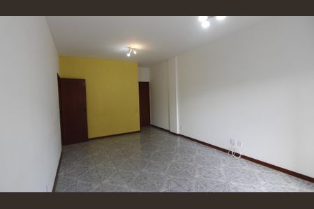 Sala de apartamento para alugar com 4 quartos, 147m² em Passagem, Cabo Frio