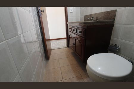 Apartamento para alugar com 147m², 4 quartos e 2 vagasBanheiro
