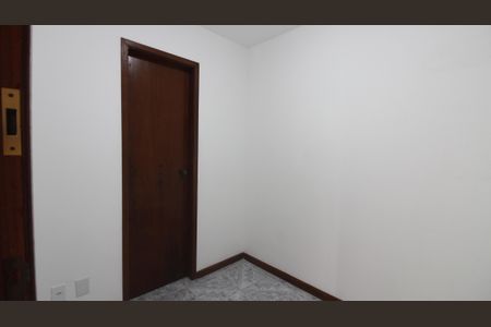 Apartamento para alugar com 147m², 4 quartos e 2 vagasQuarto de Serviço