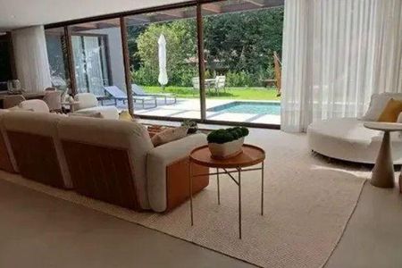 Casa à venda com 4 quartos, 700m² em Alphaville Residencial Um, Barueri