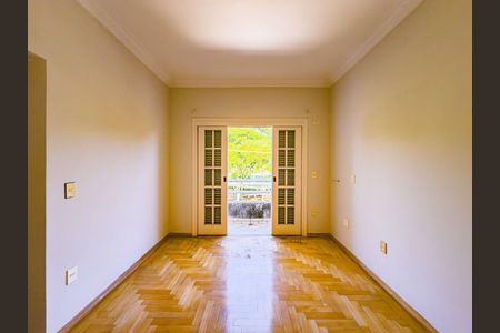 Casa à venda com 5 quartos, 511m² em Alphaville Residencial Zero, Barueri