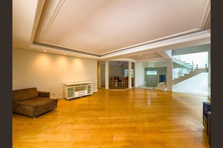 Casa à venda com 5 quartos, 511m² em Alphaville Residencial Zero, Barueri