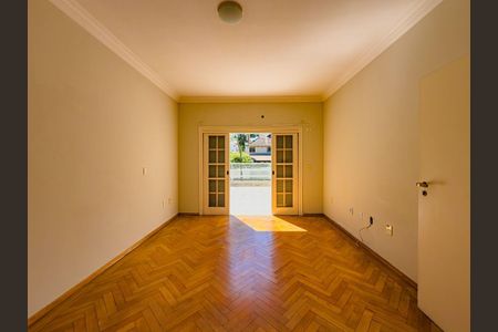 Casa à venda com 5 quartos, 511m² em Alphaville Residencial Zero, Barueri