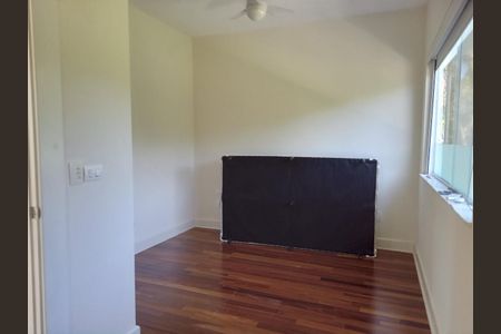 Casa de condomínio para alugar com 400m², 4 quartos e sem vaga