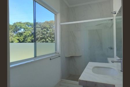 Casa de condomínio para alugar com 400m², 4 quartos e sem vaga