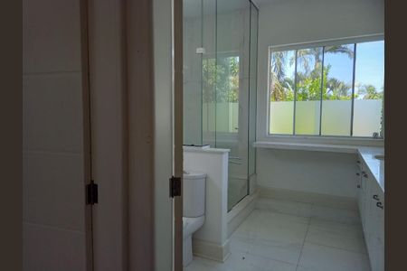 Casa de condomínio para alugar com 400m², 4 quartos e sem vaga