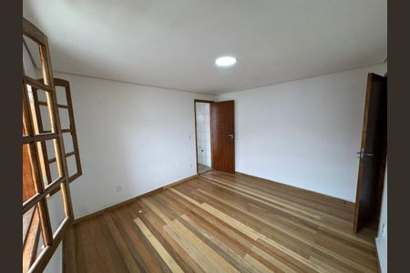 Casa à venda com 2 quartos, 100m² em Sacomã, São Paulo