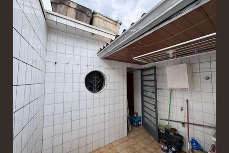 Casa à venda com 100m², 2 quartos e 1 vaga