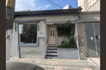 Casa à venda com 5 quartos, 320m² em Água Rasa, São Paulo