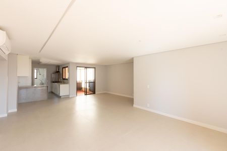 Sala de apartamento para alugar com 3 quartos, 147m² em Cambuí, Campinas