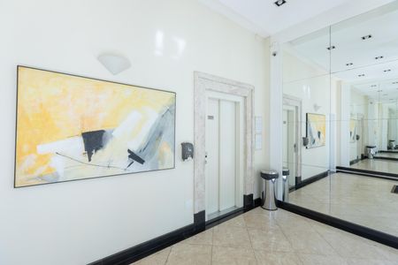 Apartamento para alugar com 147m², 3 quartos e 3 vagas Apartamento para alugar com 147m², 3 quartos e 3 vagasÁrea Comum - Hall Social