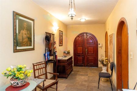 Casa à venda com 600m², 4 quartos e 4 vagas