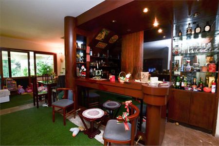 Casa à venda com 600m², 4 quartos e 4 vagas