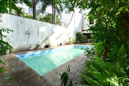 Casa à venda com 600m², 4 quartos e 4 vagas
