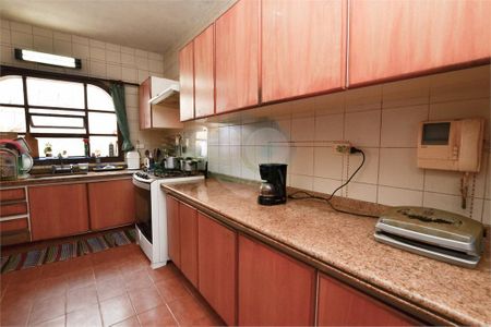 Casa à venda com 600m², 4 quartos e 4 vagas