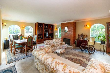 Casa à venda com 600m², 4 quartos e 4 vagas