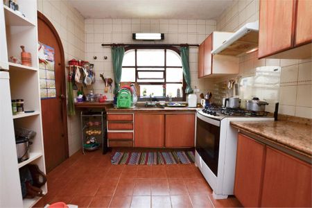Casa à venda com 600m², 4 quartos e 4 vagas