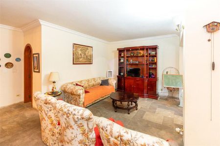 Casa à venda com 4 quartos, 600m² em Santo Amaro, São Paulo
