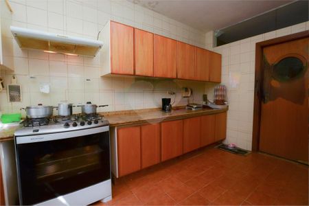Casa à venda com 600m², 4 quartos e 4 vagas