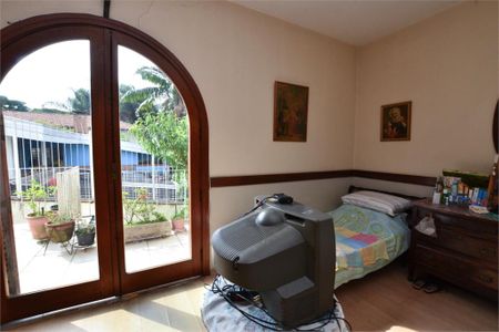 Casa à venda com 600m², 4 quartos e 4 vagas