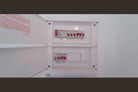 Apartamento à venda com 55m², 2 quartos e 1 vagaQuadro de Luz