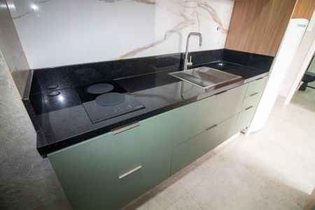 Apartamento para alugar com 34m², 1 quarto e sem vaga Apartamento para alugar com 34m², 1 quarto e sem vagaCozinha e Área de Serviço