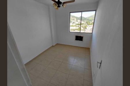 Apartamento à venda com 2 quartos, 54m² em Vila Valqueire, Rio de Janeiro
