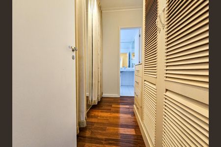 Apartamento para alugar com 140m², 3 quartos e 2 vagas Apartamento para alugar com 140m², 3 quartos e 2 vagasSuíte 2