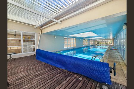 Apartamento para alugar com 140m², 3 quartos e 2 vagas Apartamento para alugar com 140m², 3 quartos e 2 vagasÁrea comum - Piscina