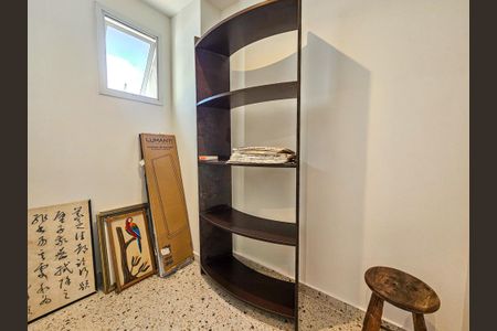 Apartamento para alugar com 140m², 3 quartos e 2 vagas Apartamento para alugar com 140m², 3 quartos e 2 vagasDespensa