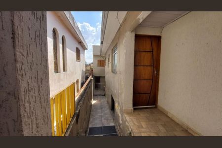 Casa à venda com 3 quartos, 110m² em Vila Mesquita, São Paulo