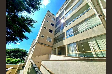 Apartamento à venda com 62m², 2 quartos e 1 vaga